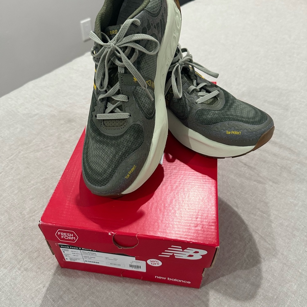 New Balance Fresh Foam X Mierro v8 size 9